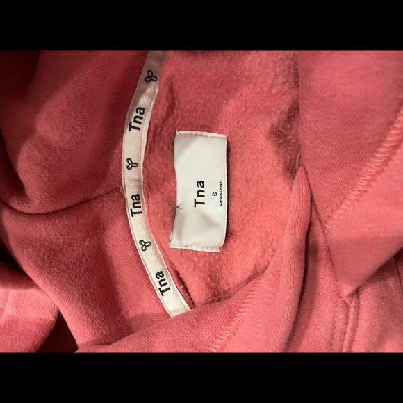 Aritzia TNA cropped sweater - Picture 2 of 2